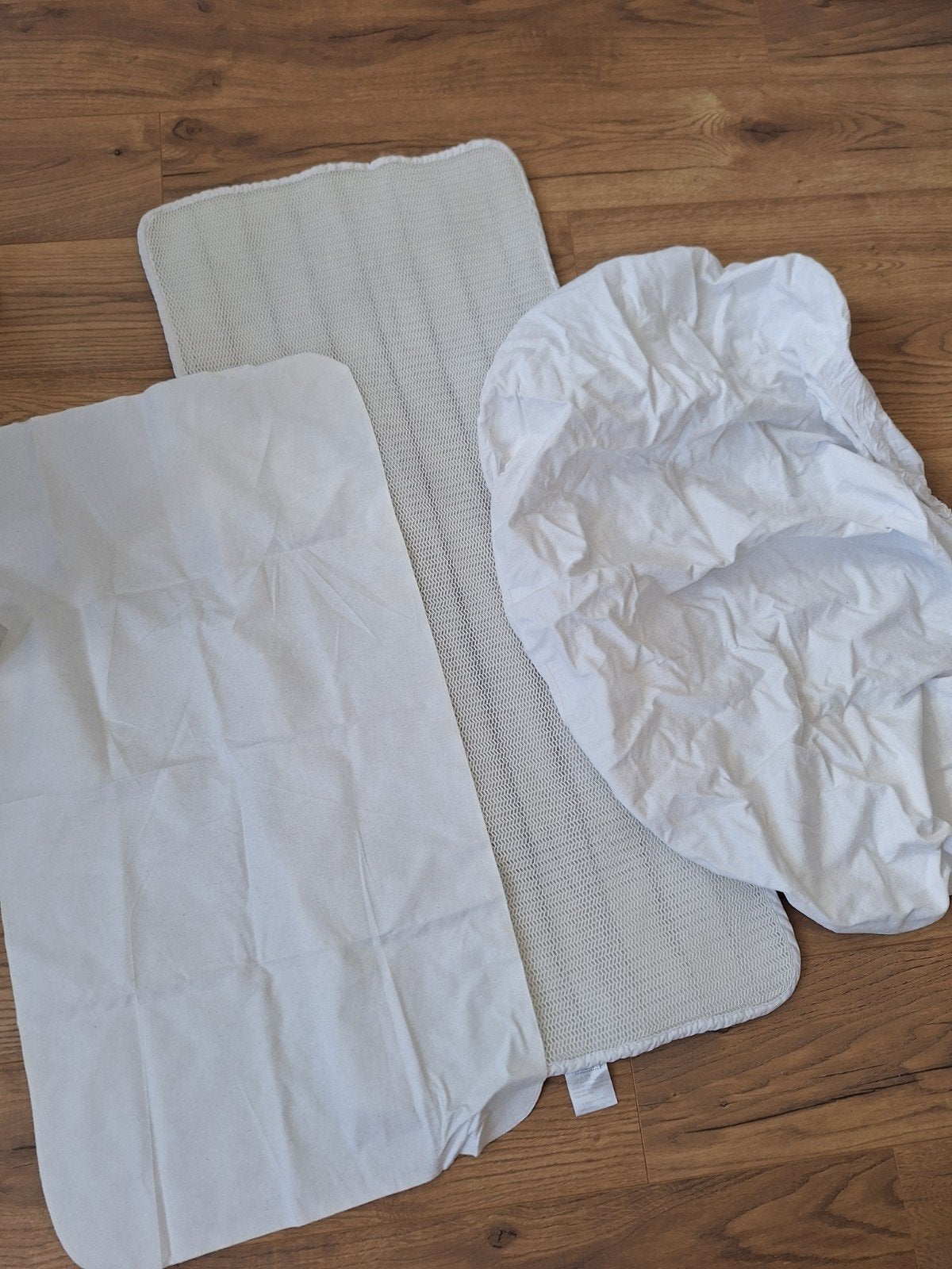 Aerosleep matrasbeschermer + HEMA hoeslaken wieg, Ophalen of Verzenden, Zo goed als nieuw, Wieg