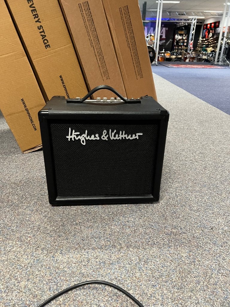 Hughes & Kettner Tubemeister 18 combo gitaarversterker, Ophalen of Verzenden, Zo goed als nieuw, Gitaar, Minder dan 50 watt