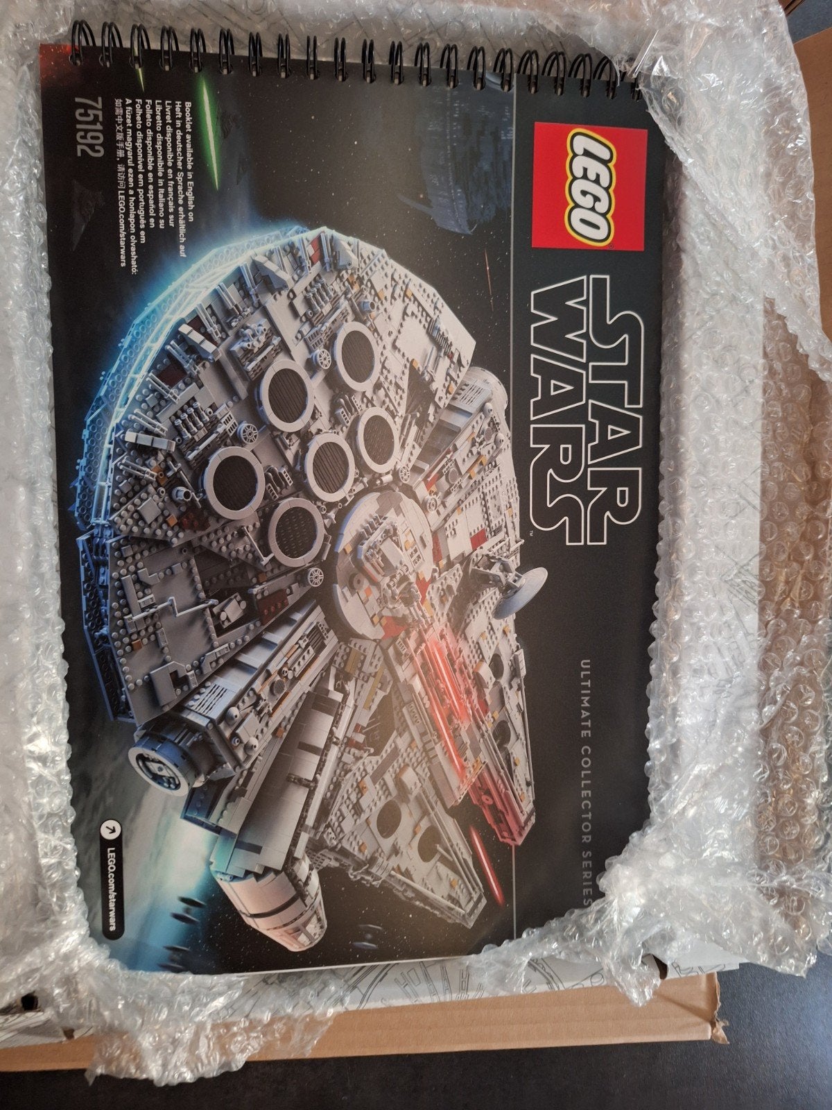 LEGO Star Wars Millennium Falcon UCS Bouwinstructies, Boeken, Ophalen of Verzenden, Nieuw