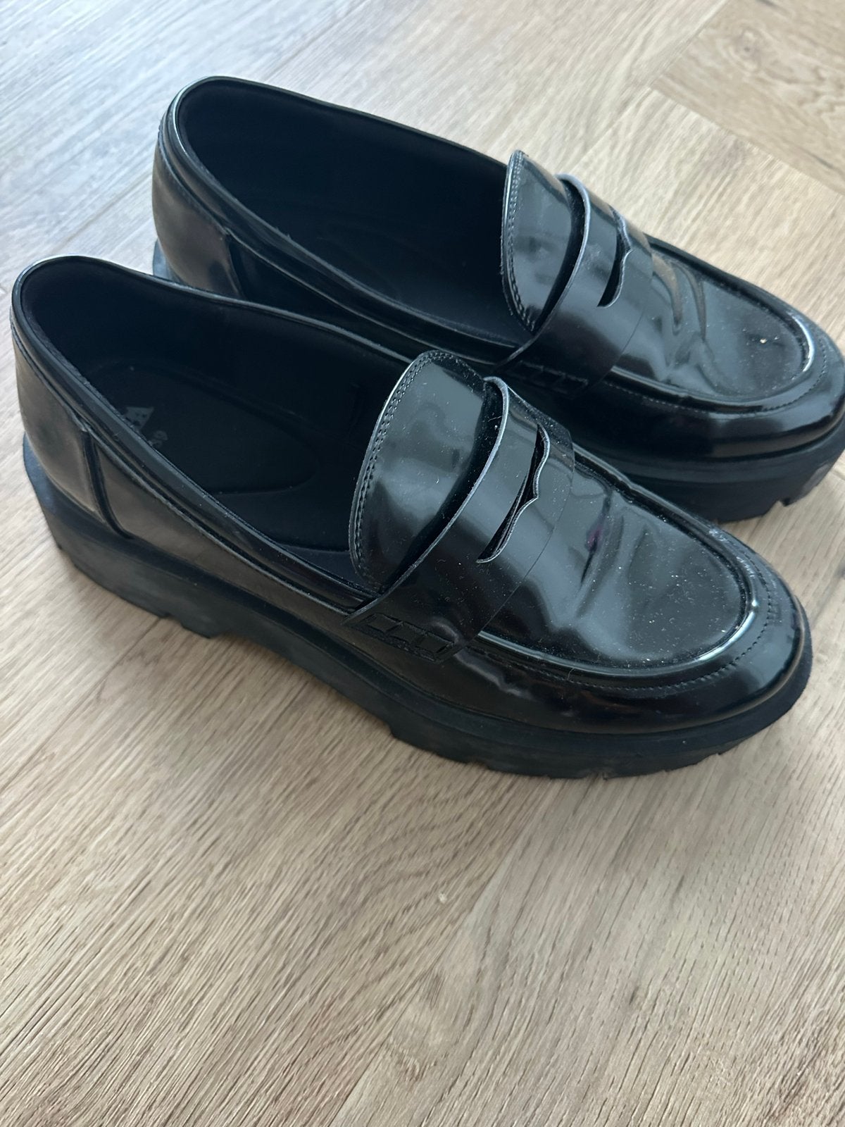Zara Loafers Zwart Maat 39, Kleding | Dames, Ophalen of Verzenden, Gedragen, Zwart, Instappers