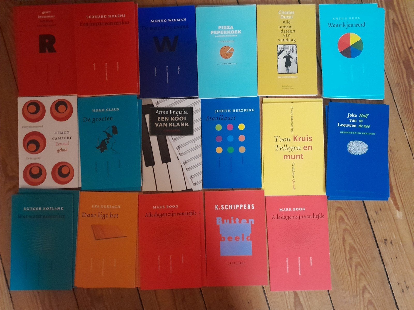 Collectie gesigneerde poëziebundels (15 stuks), Boeken, Ophalen of Verzenden, Zo goed als nieuw, Diverse auteurs (o.a. Claus, Campert, Schippers, Tellegen)