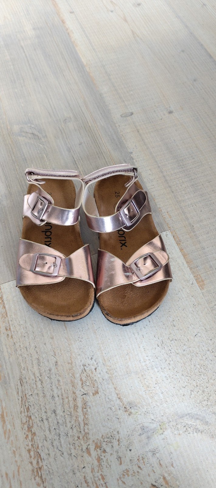 Roze metallic sandalen maat 25, Meisje, Schoenen, Ophalen of Verzenden, Zo goed als nieuw