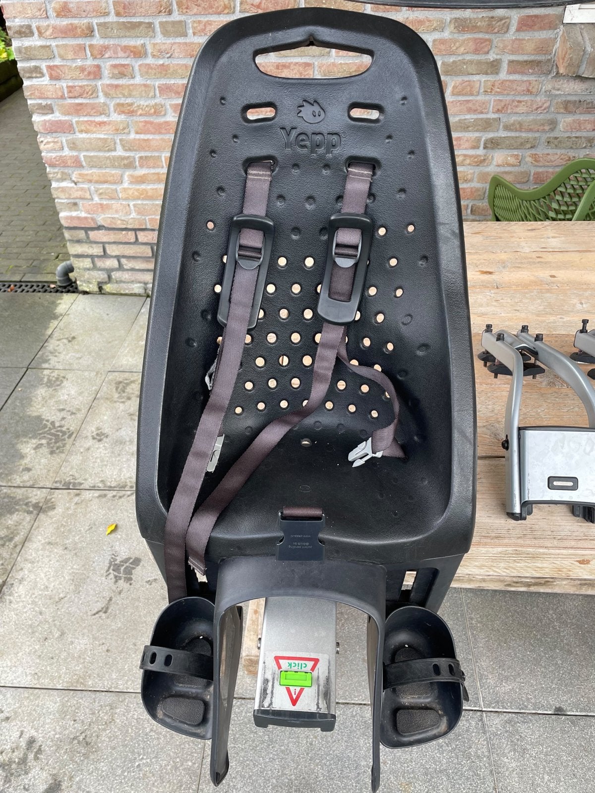 Yepp Achterzitje voor fiets - Zwart, Ophalen, Achterzitje, 9 t/m 36 kg, Gebruikt