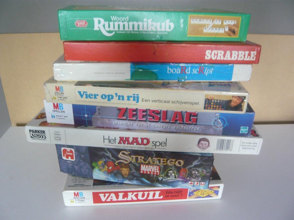 Scrabble; Zeeslag; Valkuil; 4 op n rij etc., Hobby en Vrije tijd, Gezelschapsspellen | Bordspellen, Een of twee spelers, Ophalen of Verzenden