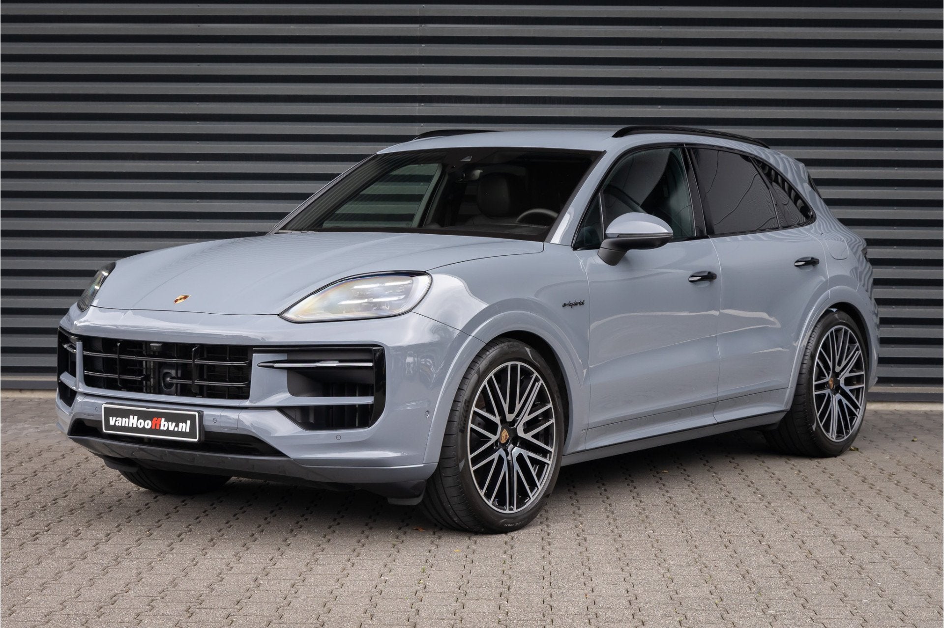 Porsche Cayenne 3.0 E-Hybrid Sport Design - Achterassturing, Auto's, Automaat, Gebruikt, Zwart, 2995 cc