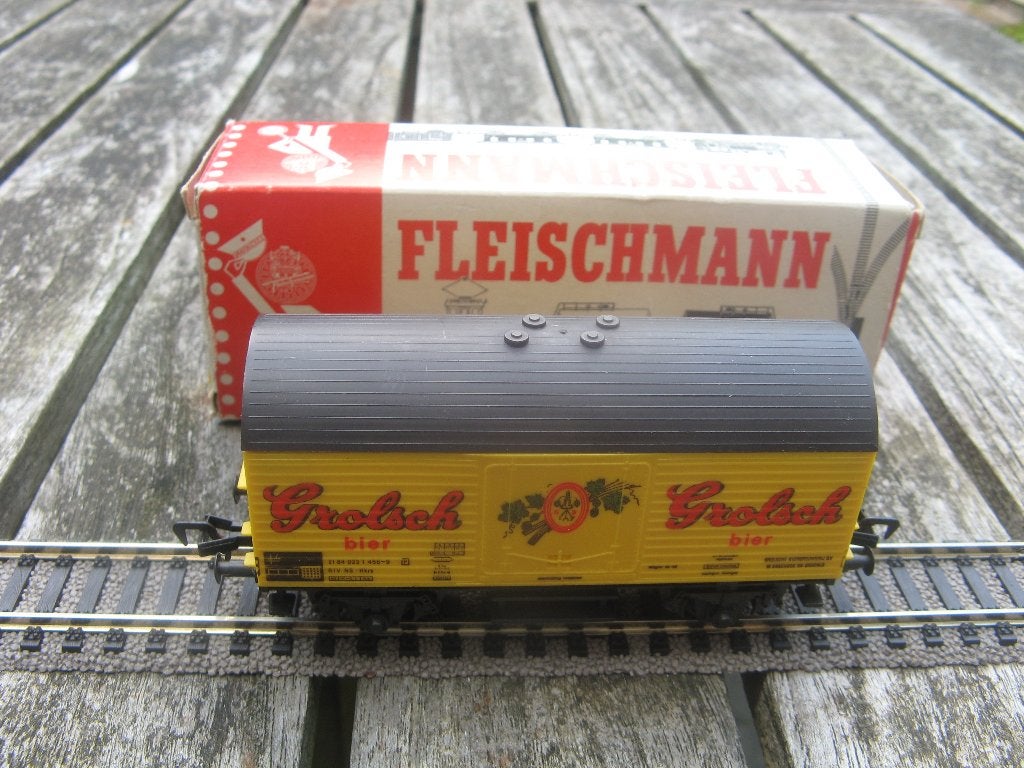 FLEISCHMANN 5045: bierwagon Grolsch, Gelijkstroom, Fleischmann, Wagon, Ophalen of Verzenden