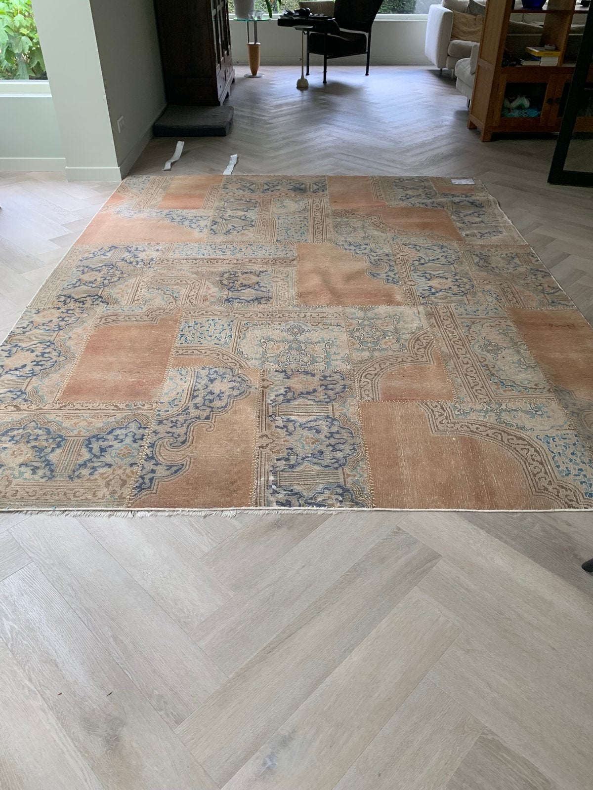 Vintage kleed in beige en lichtblauw, Ophalen, Beige, 200 cm of meer, Zo goed als nieuw