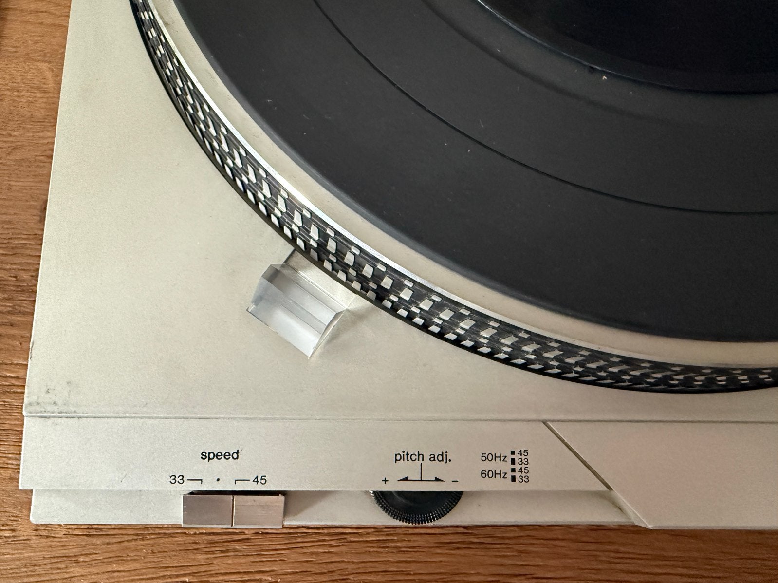 Foto 5 van Technics SL-D2 Direct-Drive Platenspeler - Perfect Werkend