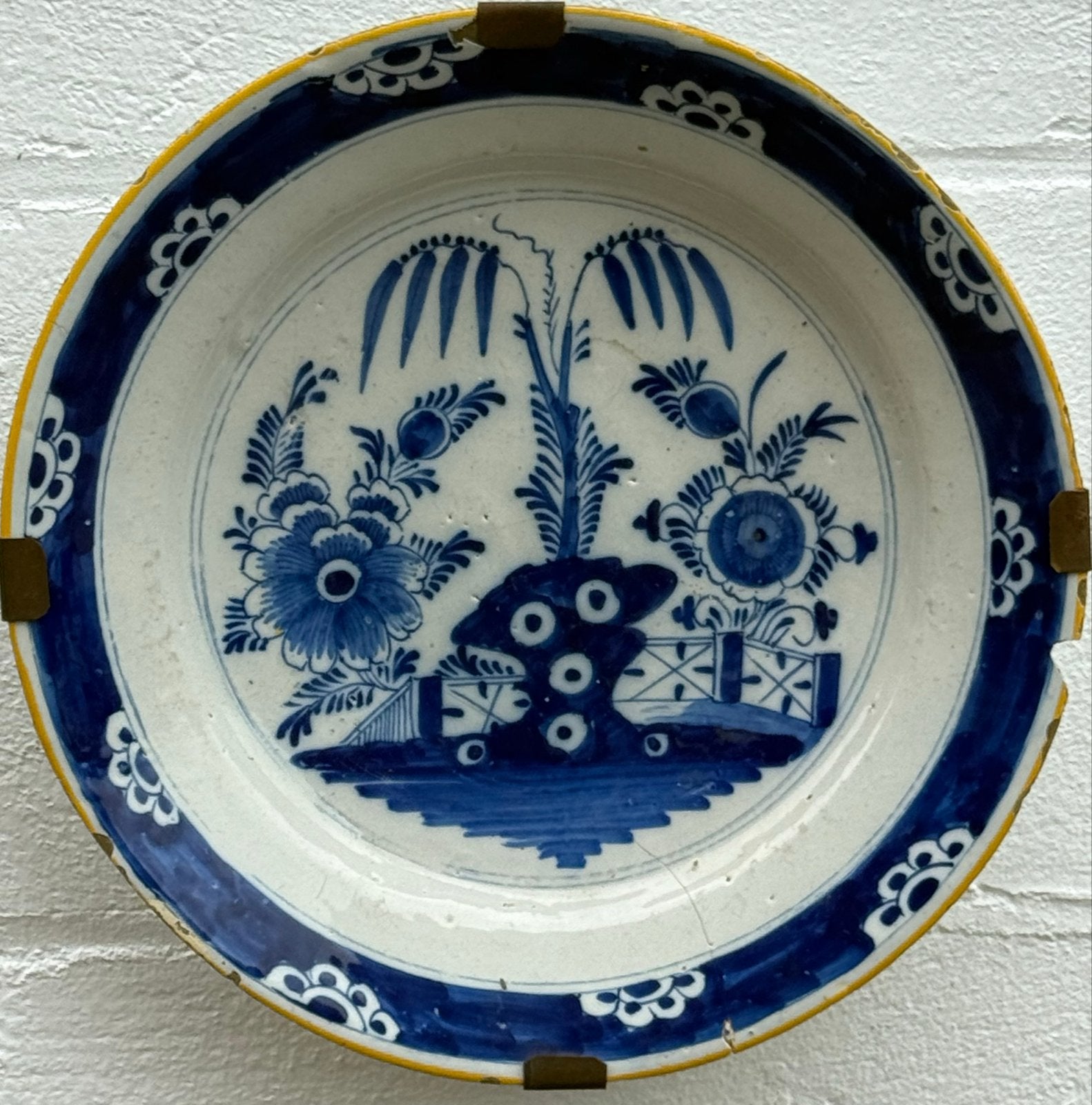 Antieke Delfts Blauwe Schotel met Bloemmotief - 35 cm, Ophalen of Verzenden