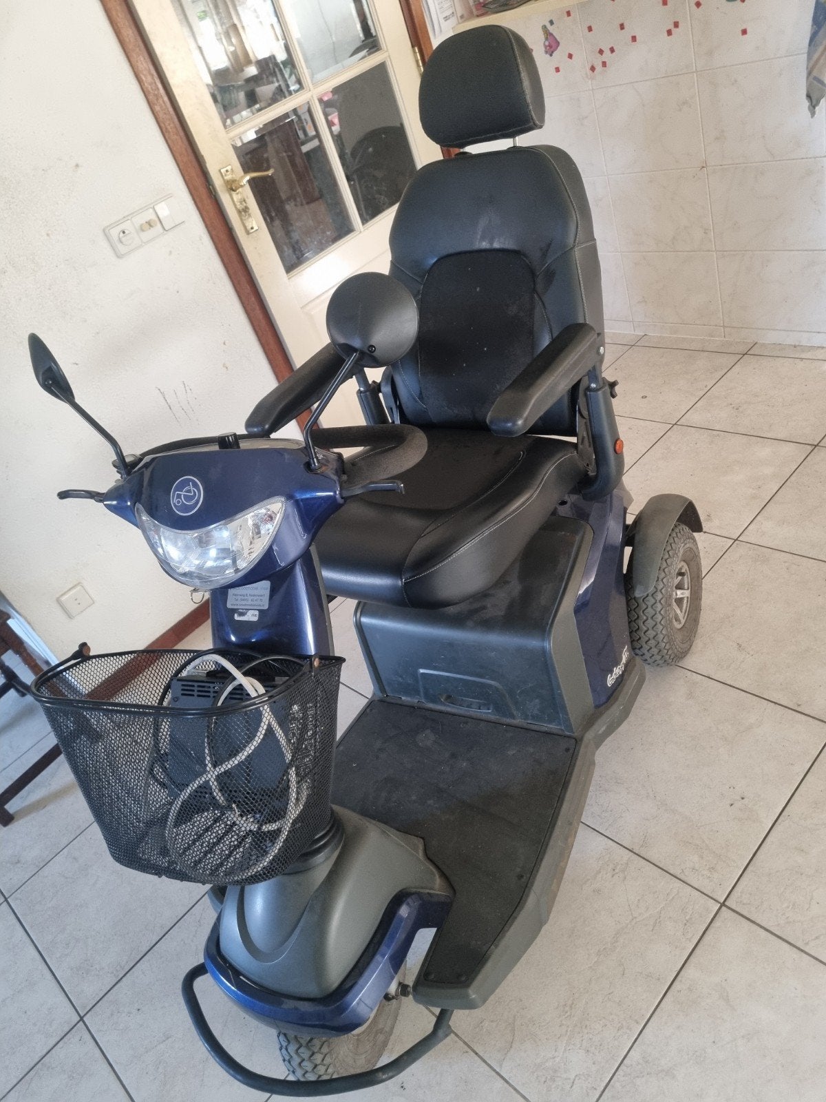 Blauwe Excel Galaxy II 3-wiel scootmobiel. nieuwe accu nodig, Ophalen of Verzenden, Zo goed als nieuw