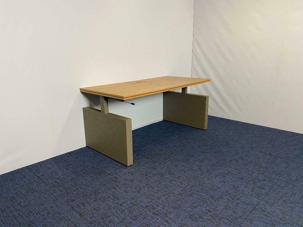 2 x Bureau Ahrend (directie - slinger), bamboe, 120 x 80 cm., Ophalen, Gebruikt, 120 cm, Computerbureau