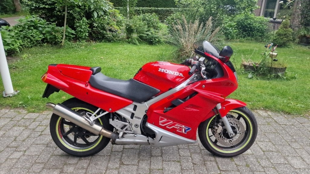 Honda vfr750f rc36, 750 cc, Sportuitlaat, Occasion, 4 cilinders