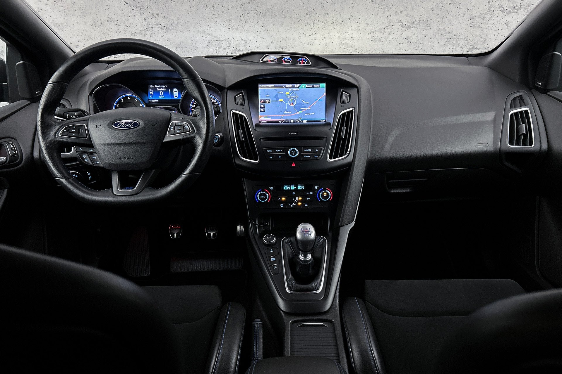 Ford Focus 2.3 RS | 350 PK | Camera | Navigatie | Schaalstoe, Gebruikt, Euro 6, 4 cilinders, Leder en Stof