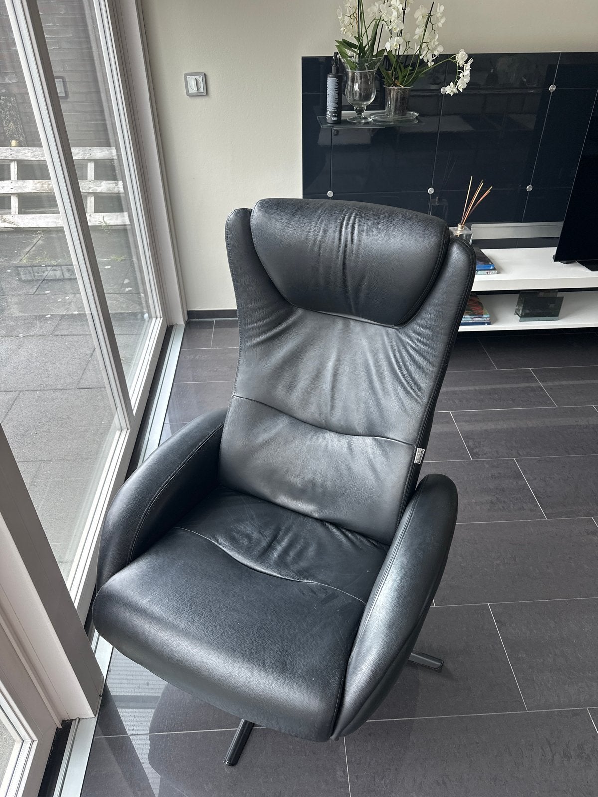 Framati Design Leren Relaxfauteuil met Hocker - Zwart, Ophalen, Gebruikt, 50 tot 75 cm, Leer