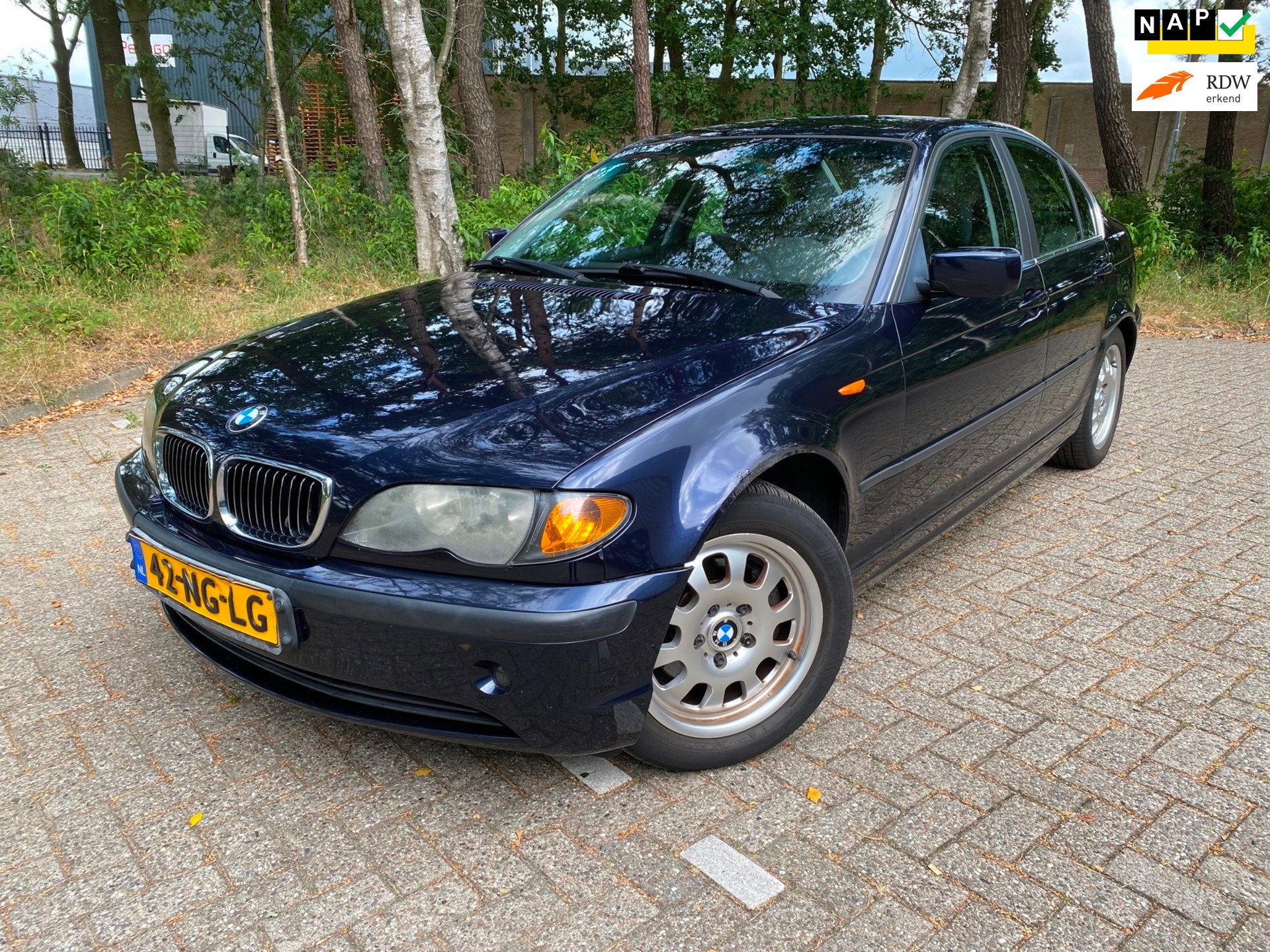 BMW 3-serie 320i Executive Volledig onderhouden|Automaat, Auto's, BMW, Achterwielaandrijving, Gebruikt, Blauw, Leder en Stof