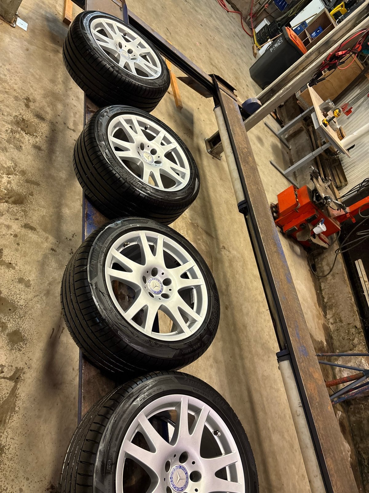 Originele Mercedes cls C219 velgen met goede banden, Banden en Velgen, 17 inch, Ophalen of Verzenden, Personenwagen