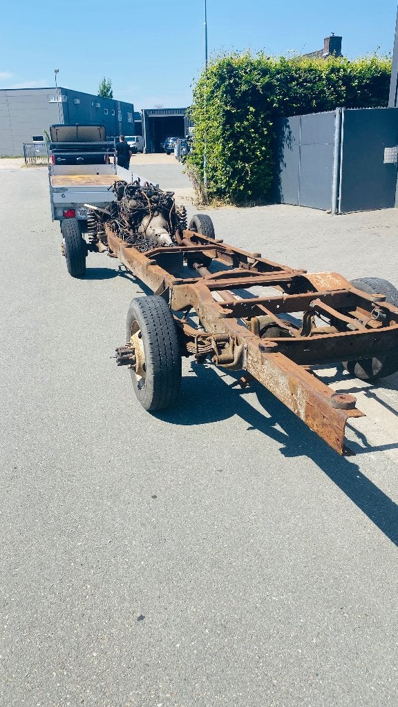 Chassis met kenteken, Particulier, Benzine, Half-integraal