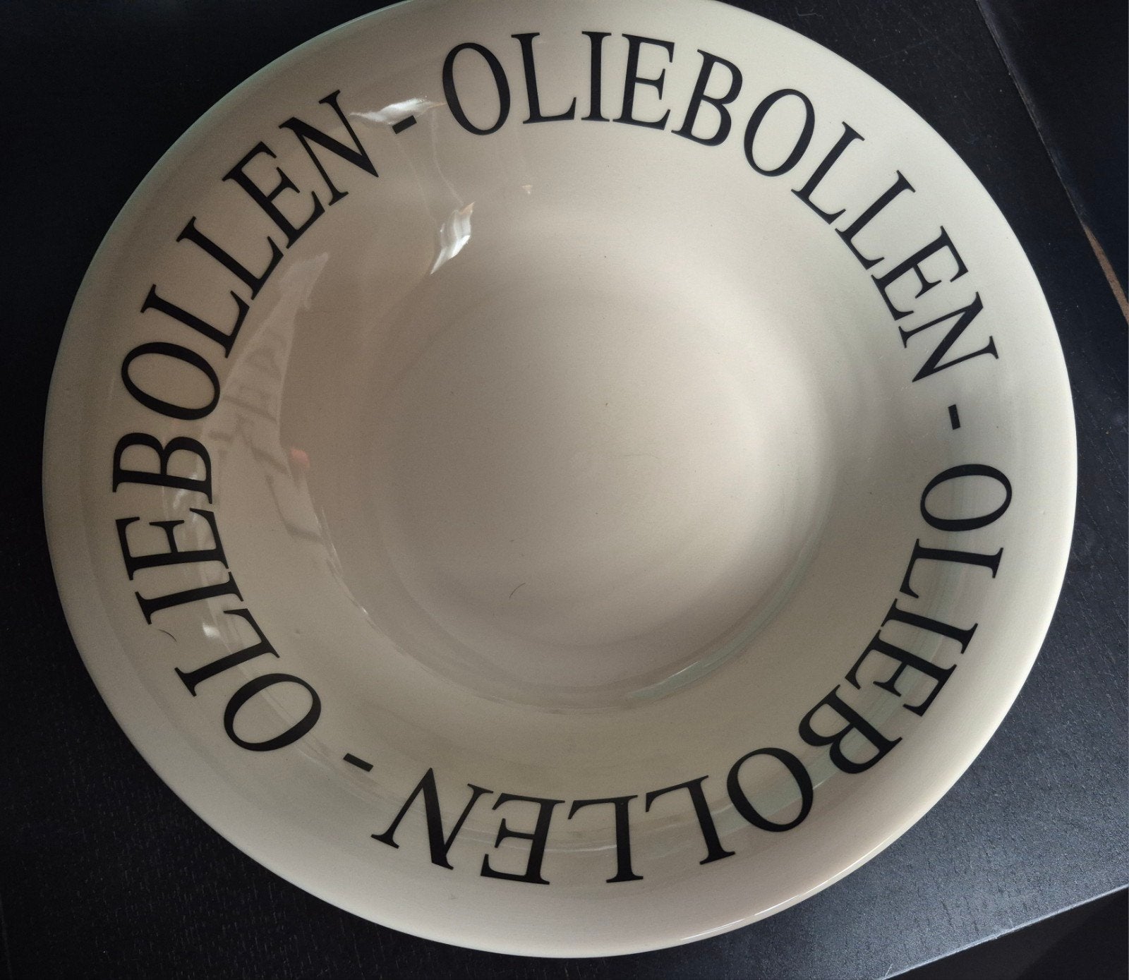 Oliebol serveerbord, Huis en Inrichting, Ophalen of Verzenden, Zo goed als nieuw, Overige materialen, Bord(en)