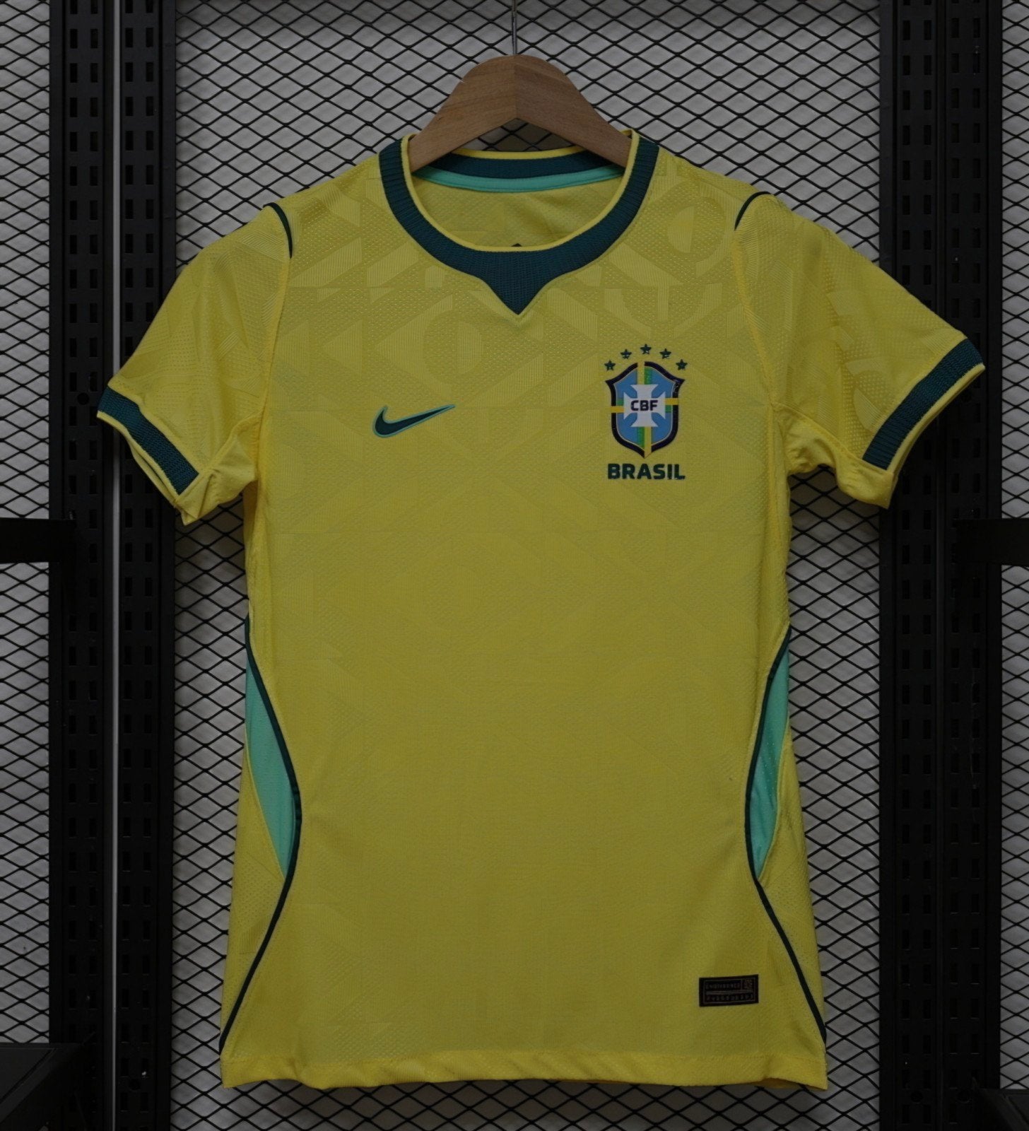 Voetbalshirt Brazilië WK 2026 - Maat M, Maat M, Ophalen of Verzenden, Nieuw, Shirt
