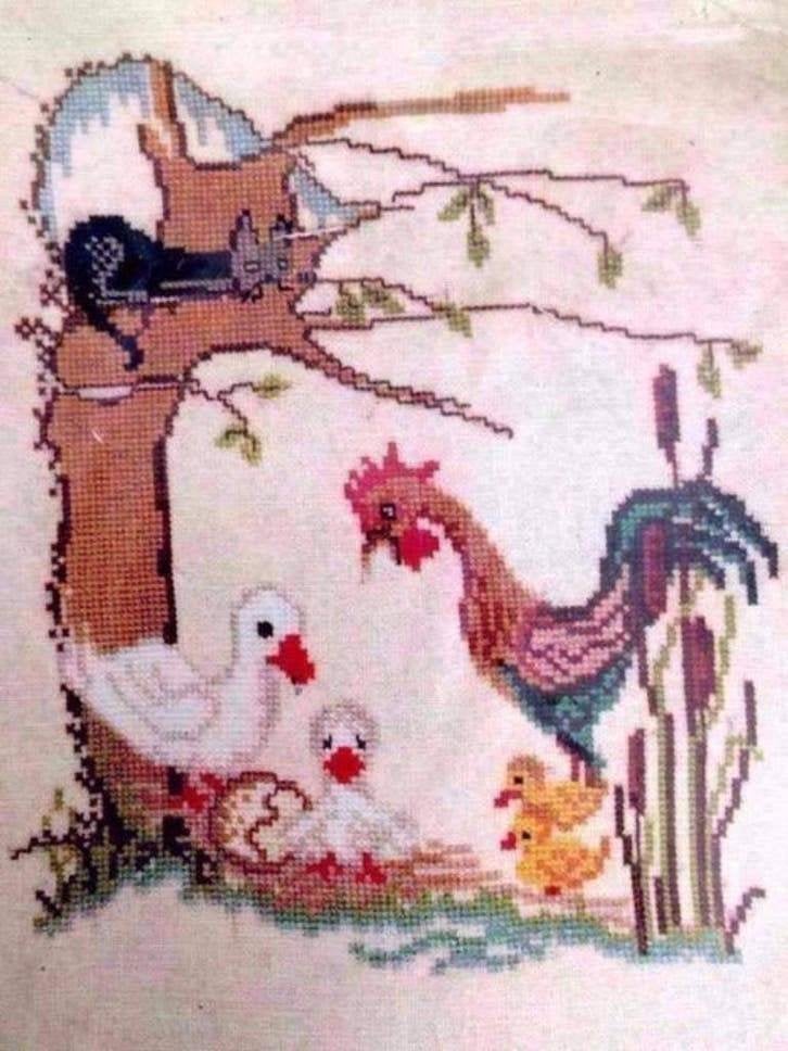 Foto 3 van Borduurpakket Lelijke jonge eendje Thea Gouverneur 25x31 cm