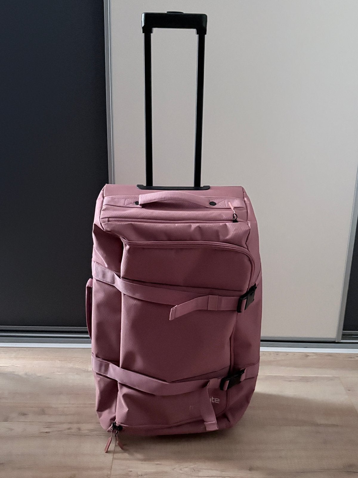 Travelite M zachte koffer, Sieraden, Tassen en Uiterlijk, Koffers, Overige materialen, Zo goed als nieuw, 35 tot 45 cm, Wieltjes