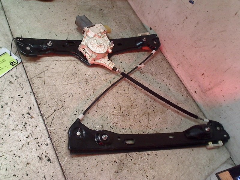 Raammechaniek Elek Rechts Voor BMW 3 serie (E90) 6927028, Auto-onderdelen, Gebruikt, Petuelring 130, München 80809, , Duitsland