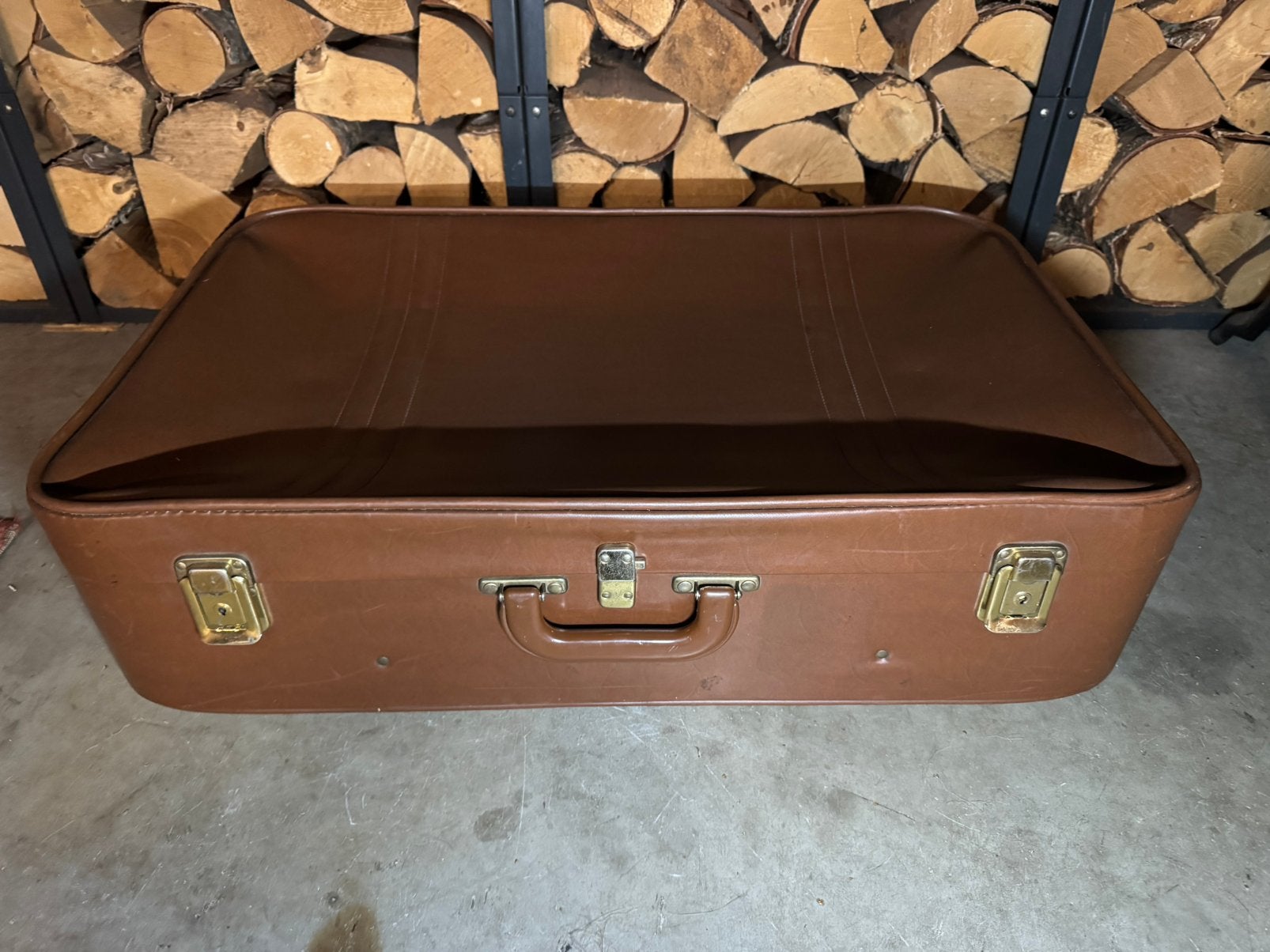 Prachtige Vintage Bruine Koffer - Nette Binnenkant! Jaren 70, Ophalen, Overige materialen, Vintage Koffer, Gebruikt