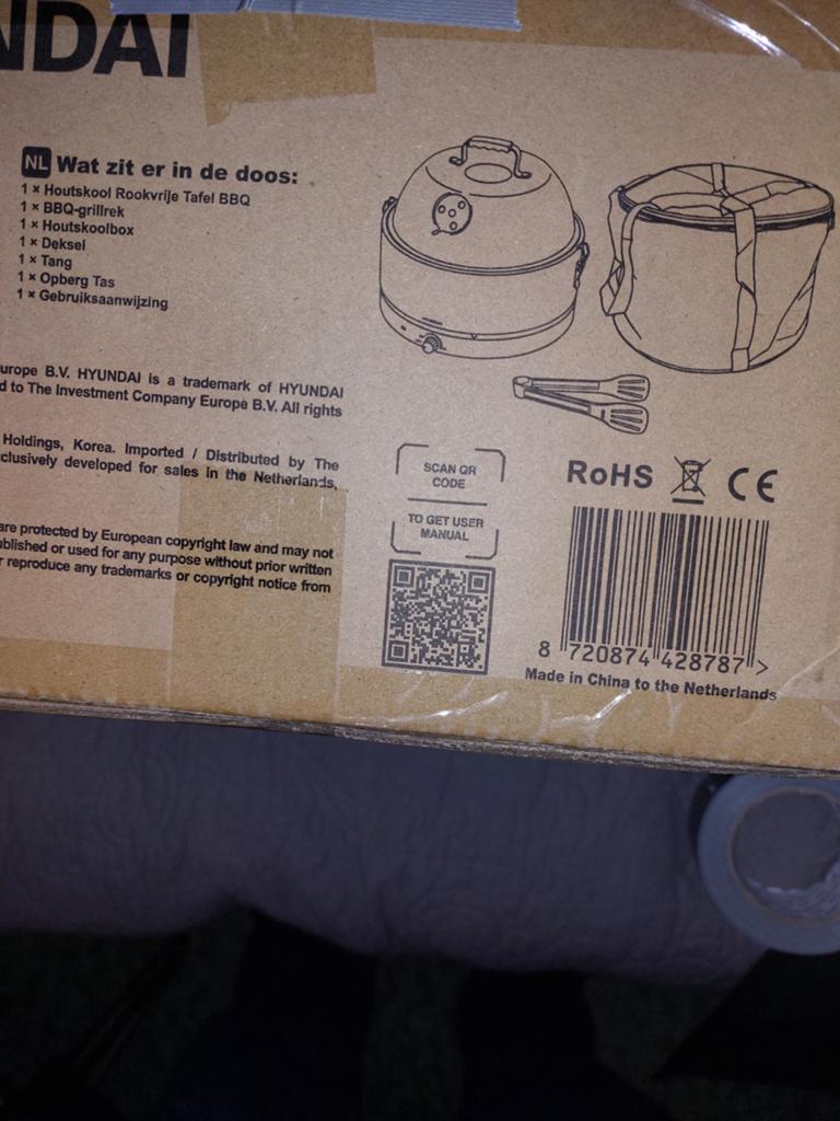 Hyundai Houtskool Rookvrije Tafel BBQ - Nieuw in doos, Ophalen of Verzenden, Nieuw, Hyundai, Met accessoires