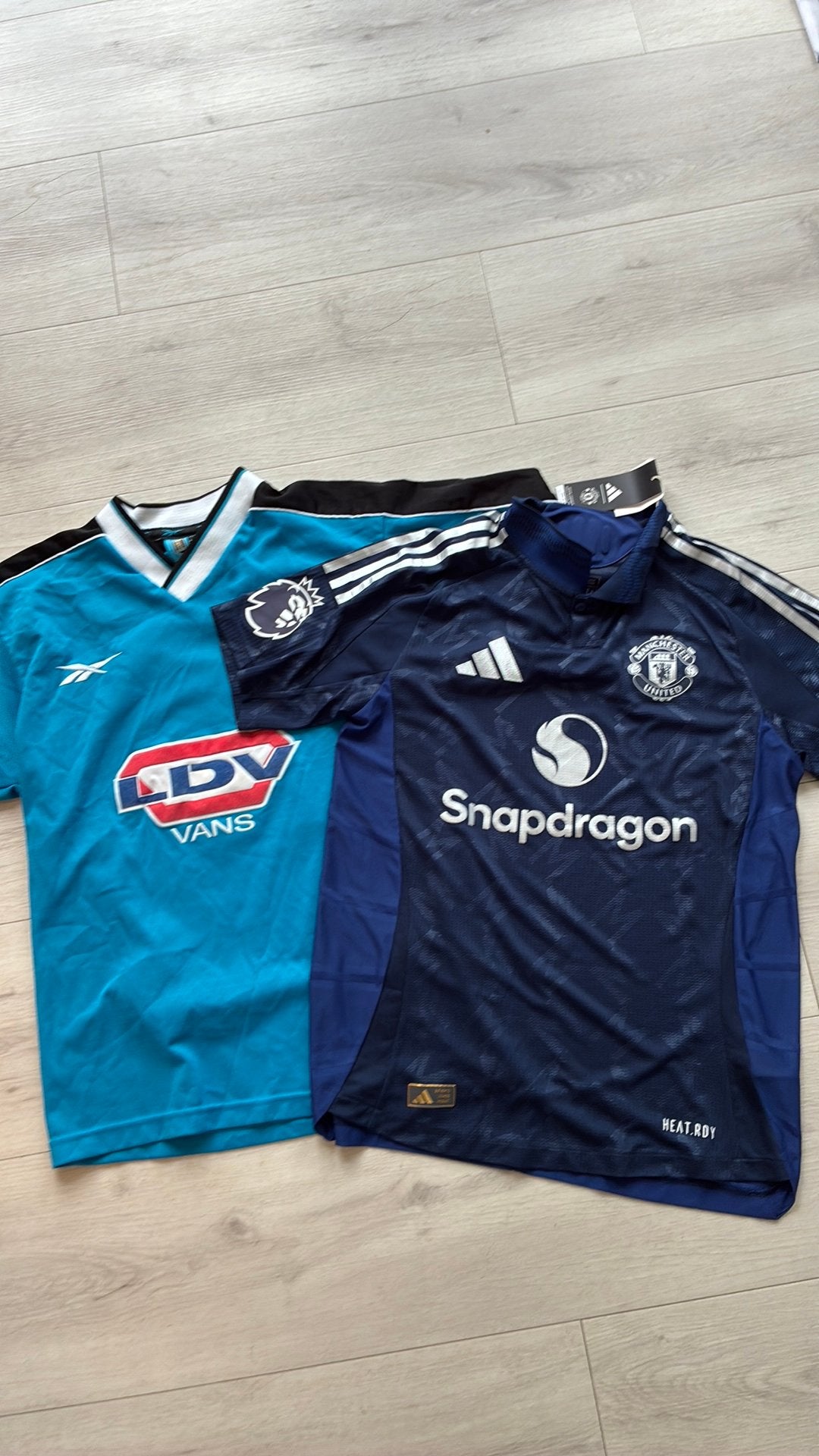 Origineel man united en Aston Villa shirt, Maat XL, Verzenden, Zo goed als nieuw, Shirt