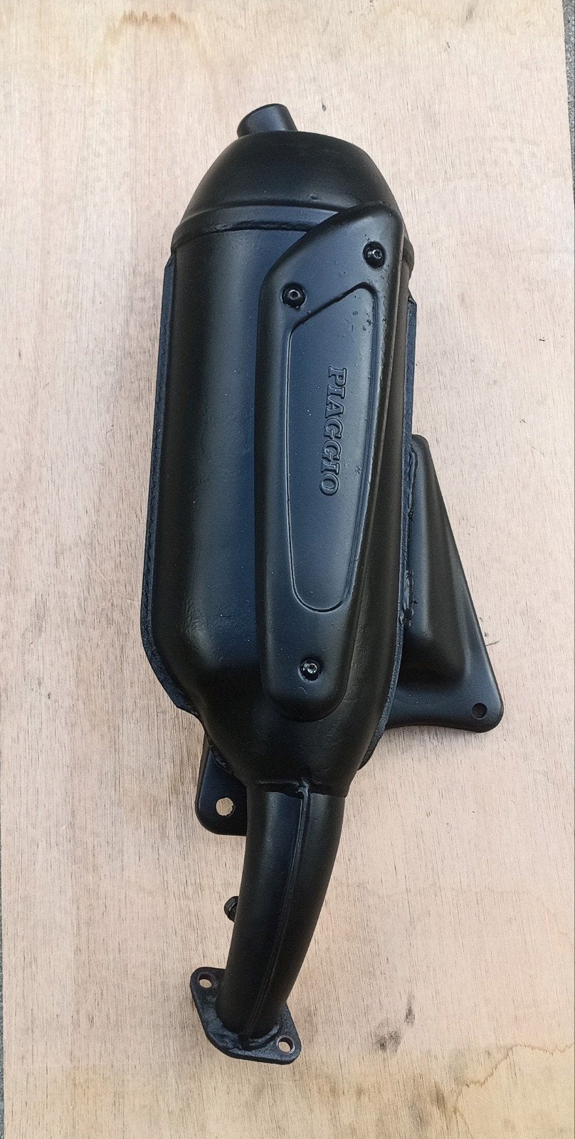 originele Piaggio uitlaat 125 180 2t geen rammelen, Ophalen of Verzenden, Zo goed als nieuw, Uitlaat