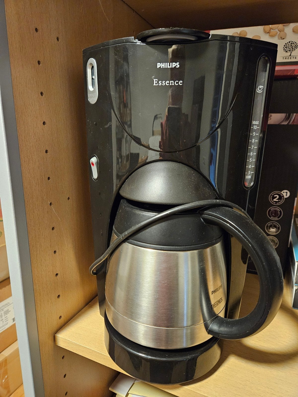 Philips Essence Koffiezetapparaat met Thermoskan, Ophalen, Gebruikt, 10 kopjes of meer, Koffiemachine