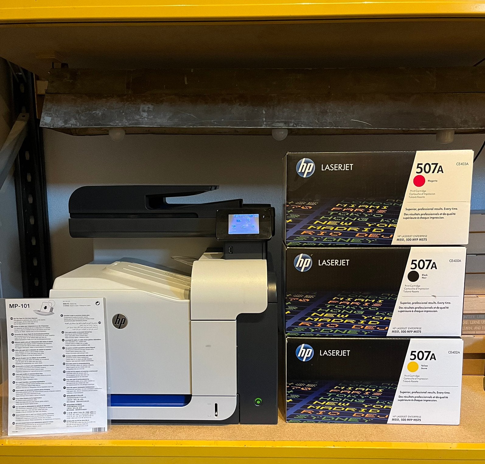 HP Lasjet Pro color MFP M570dn + 3 nieuwe HP toners, Computers en Software, Printers, Zo goed als nieuw, Scannen, Ophalen