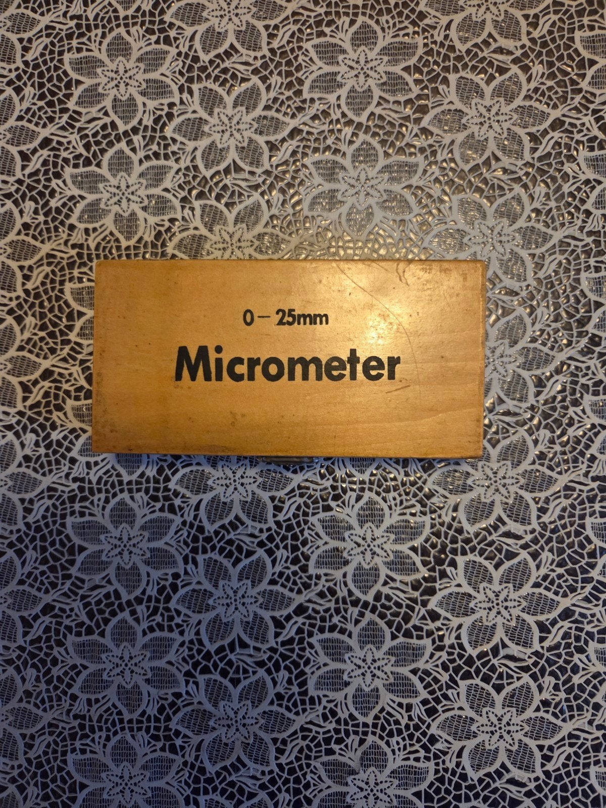 Micrometer 0-25mm in houten kistje, Ophalen of Verzenden, Nieuw, Afstand