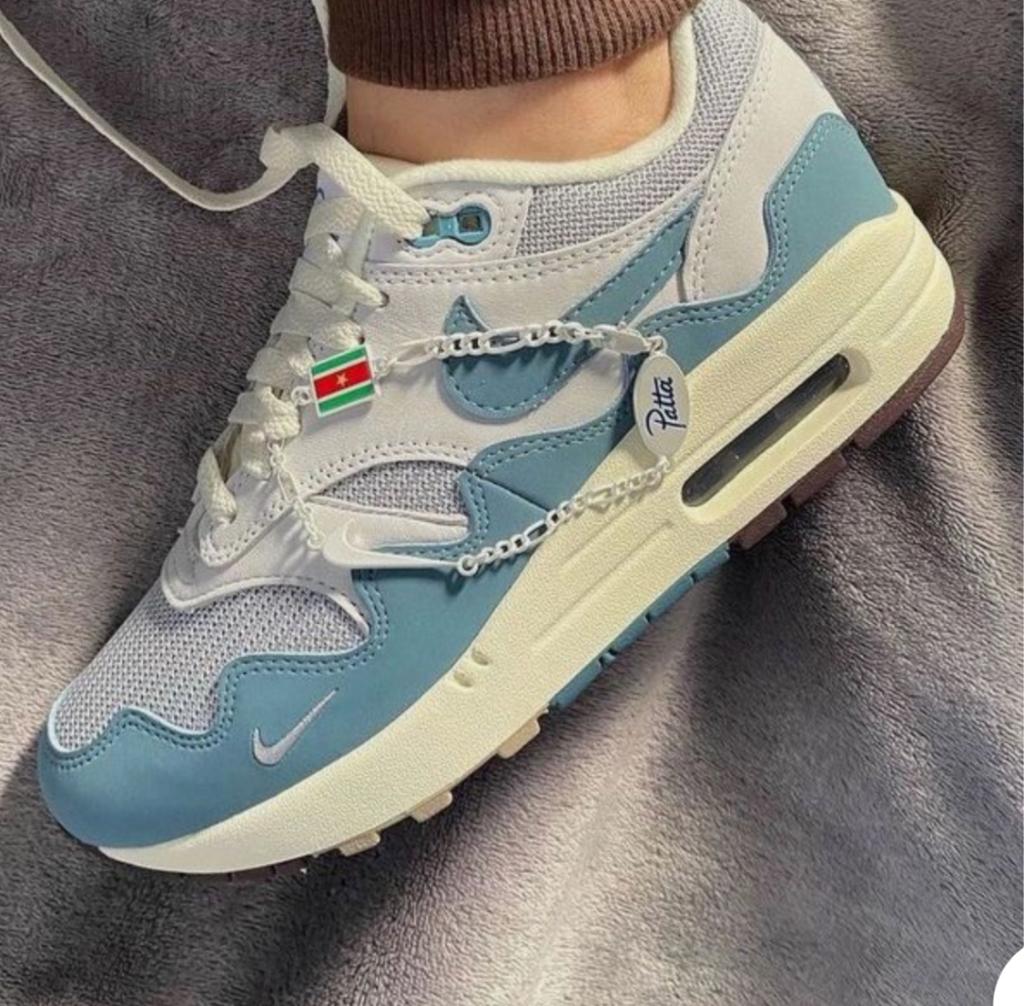 Patta waves Aqua 42, Kleding | Heren, Schoenen, Blauw, Nieuw, Ophalen of Verzenden, Sneakers of Gympen