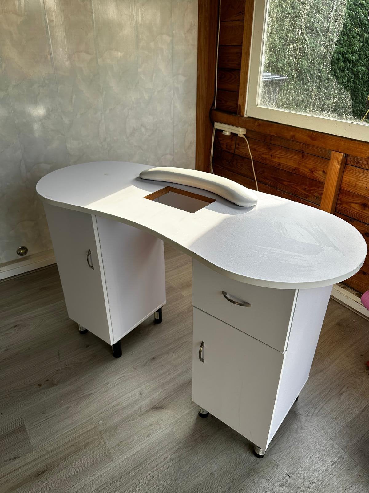 Nagel tafel, Huis en Inrichting, Ophalen, Gebruikt, Wit