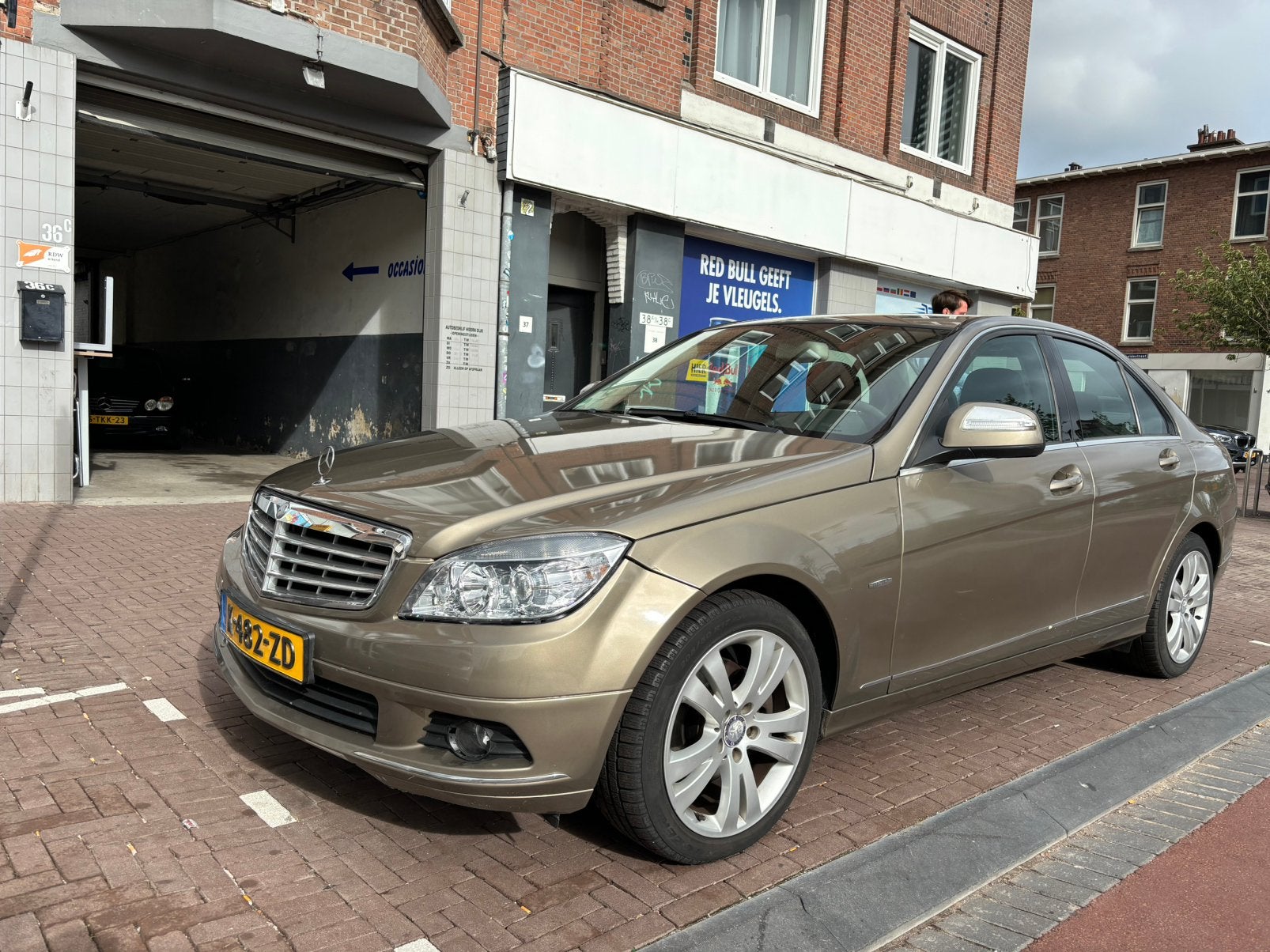 Mercedes-Benz C-Klasse 1.8 C200 Kompressor Sedan AUT 2008, Dealer onderhouden, Achterwielaandrijving, 1800 kg, Zwart