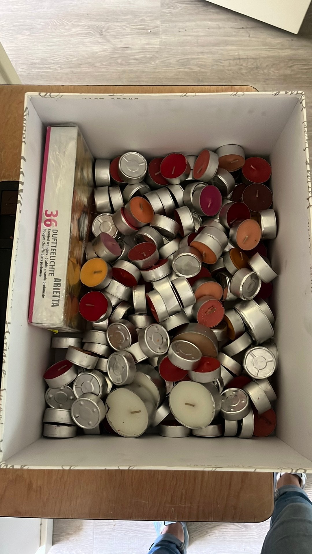 Waxinelichtjes, Ophalen