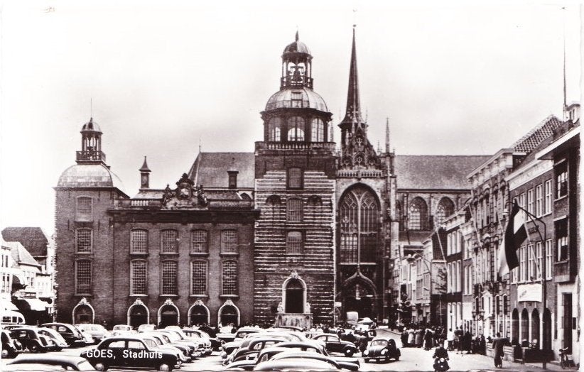 Goes stadhuis oude gelopen ansichtkaart (B2018 ), Ophalen of Verzenden, 1960 tot 1980, Gelopen, Zeeland