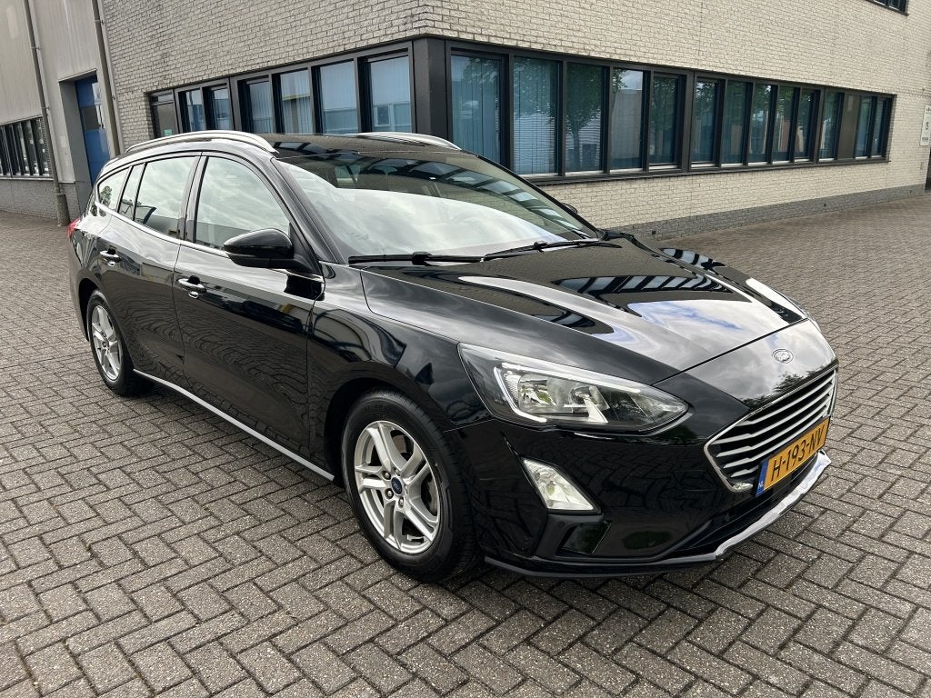 Ford FOCUS Wagon 1.0 EcoB Ed. bns CARPLAY NAVI PDC CRUISE NA, Gebruikt, Euro 6, 1283 kg, Zwart
