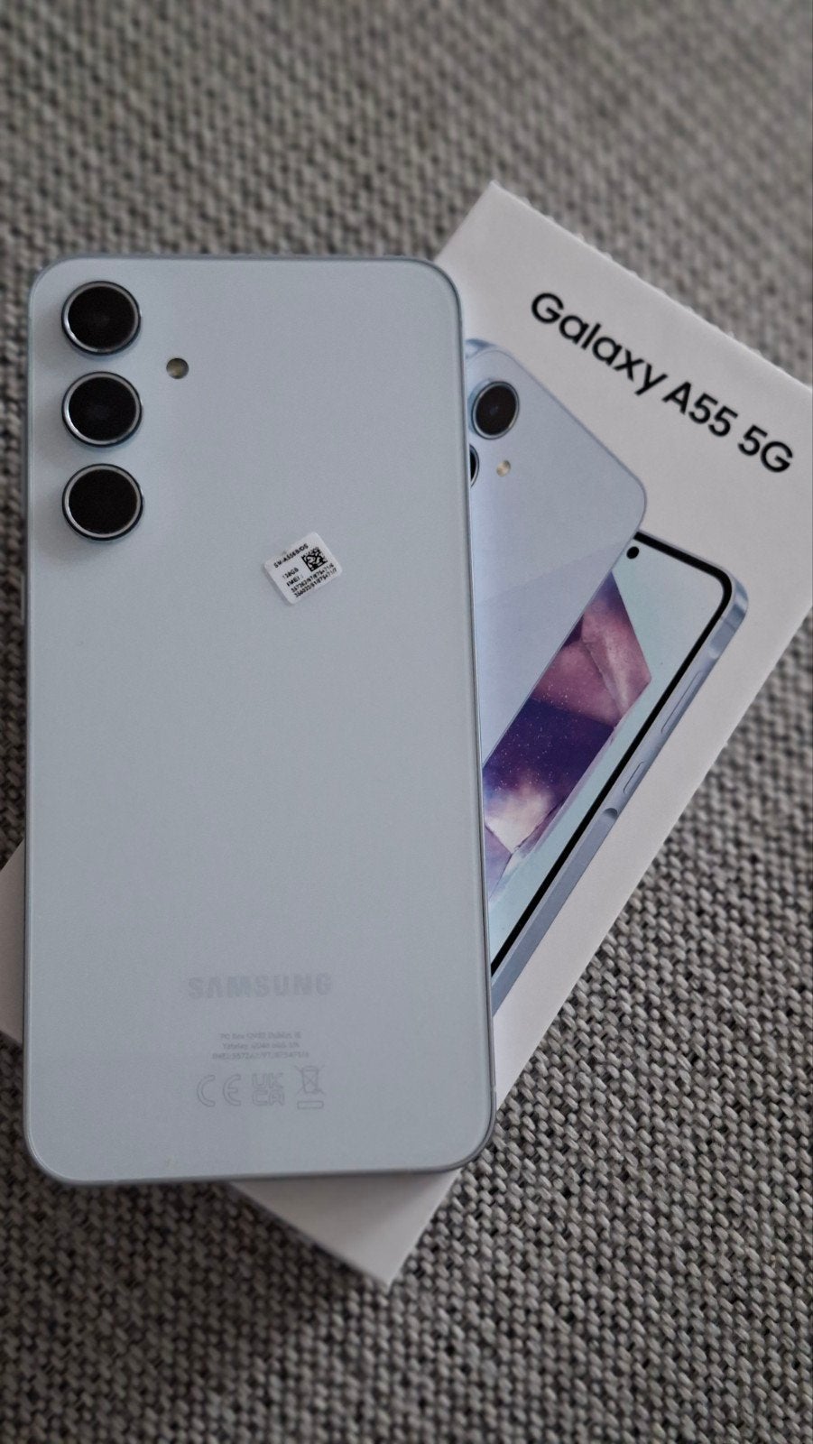 Foto 4 van Samsung Galaxy A55 5G 128GB Awesome Iceblue
