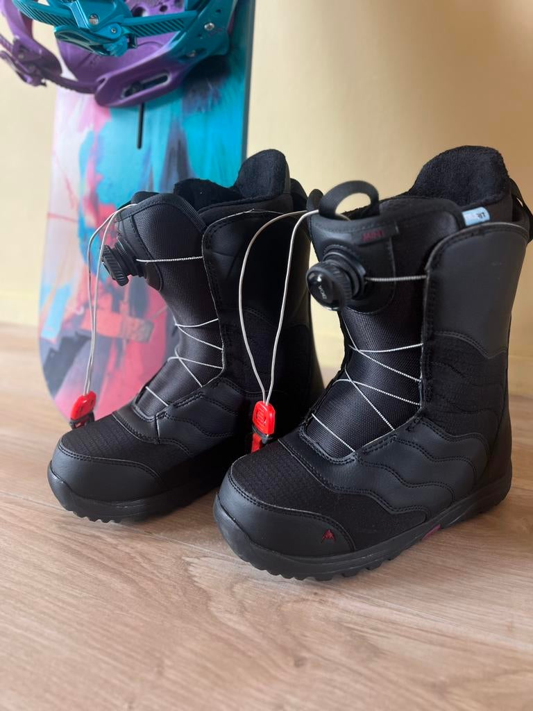 Burton Snowboard schoen maat 38, Sport en Fitness, Snowboarden, Zo goed als nieuw, Board, Ophalen of Verzenden