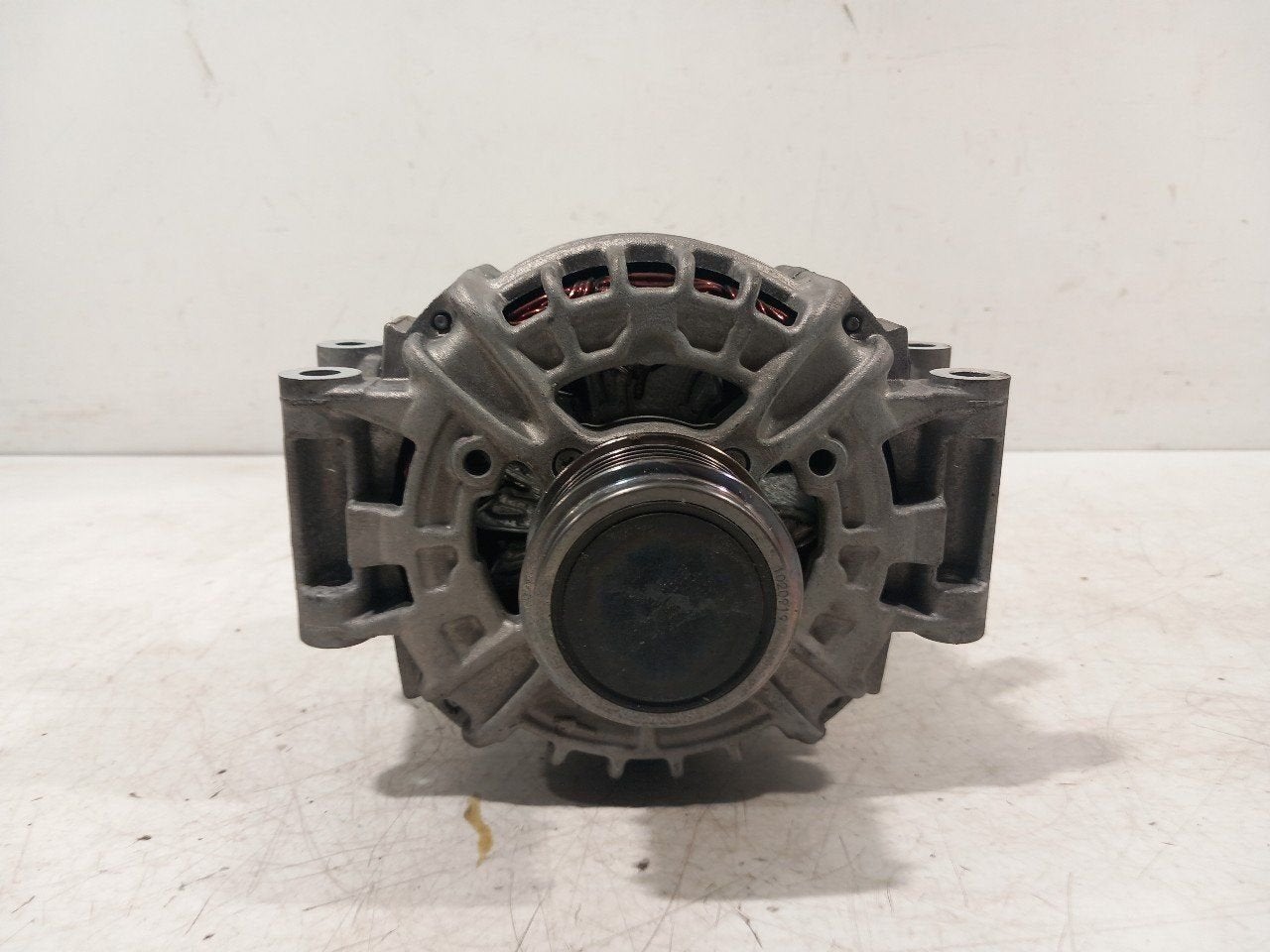 Dynamo Volkswagen Golf, Onderdelen@venauto.nl, Van der Ven Autorecycling B.V., Gebruikt, Ettenseweg 76, 4706 PB Roosendaal, The Netherlands