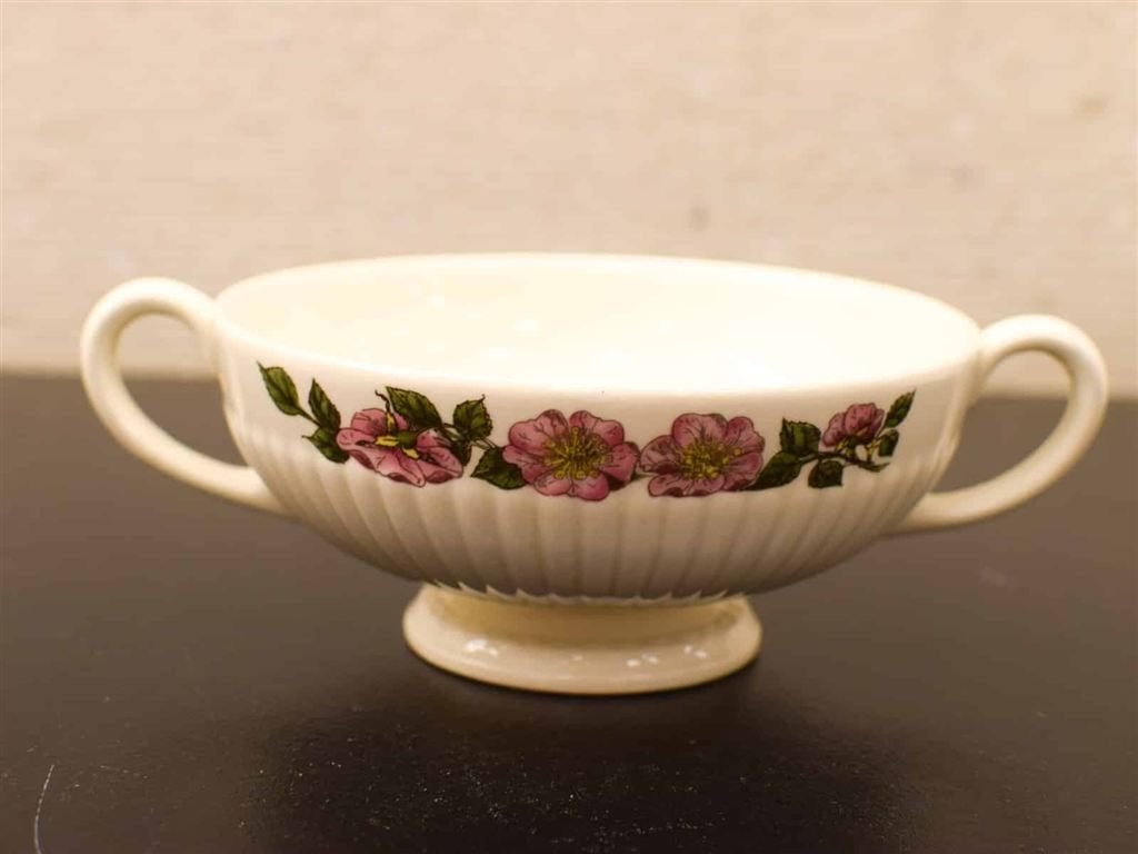 6 stuks wedgwood Briar rose Soepkommen 52719, Ophalen of Verzenden, Gebruikt, Aardewerk, Bord(en)