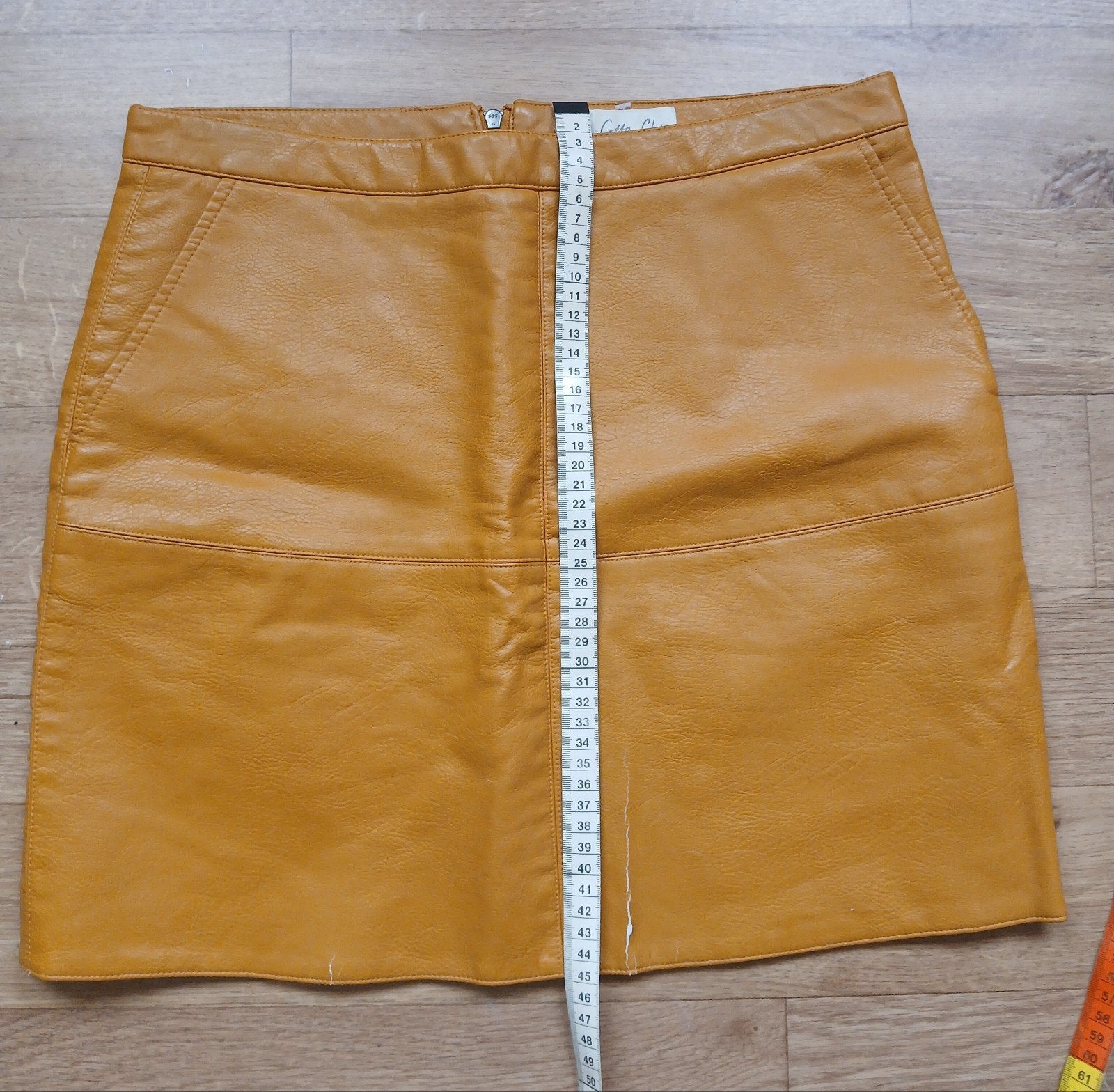 Dames imitatie leer rok met zakken- Mosterdgeel- rits achter, Cotton Club, Ophalen of Verzenden, Gedragen, Geel