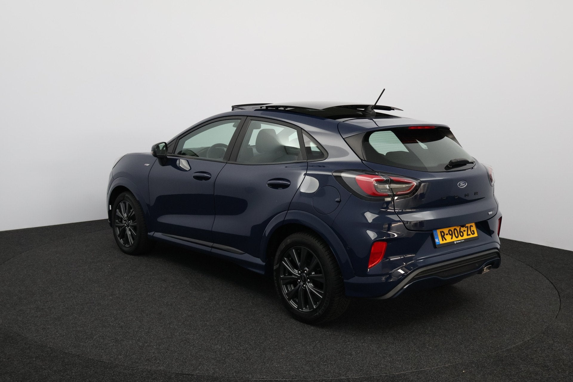 Ford Puma 1.0 EcoBoost Hybrid ST-Line X/ Zwarte Hemel/ Open-, Auto's, Voorwielaandrijving, Lichtsensor, Blauw, Bedrijf