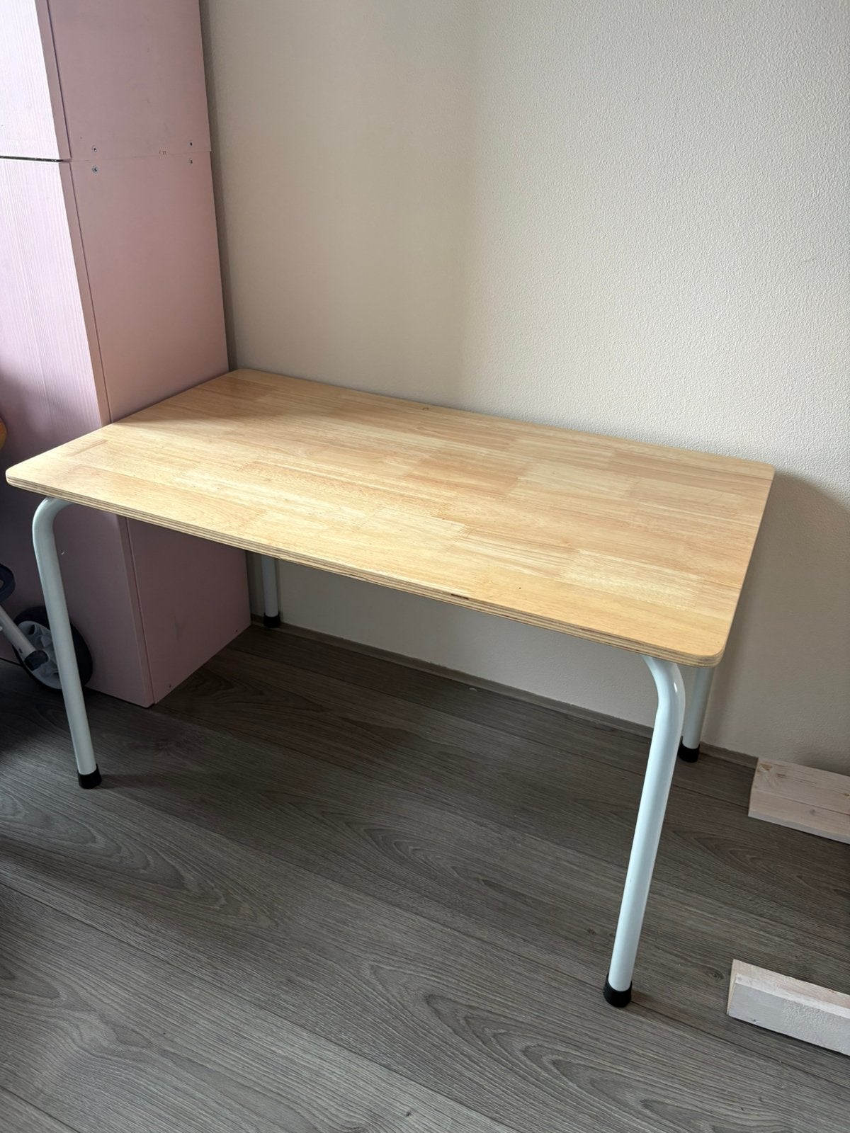 Kindertafel kwantum spello, Ophalen, Zo goed als nieuw