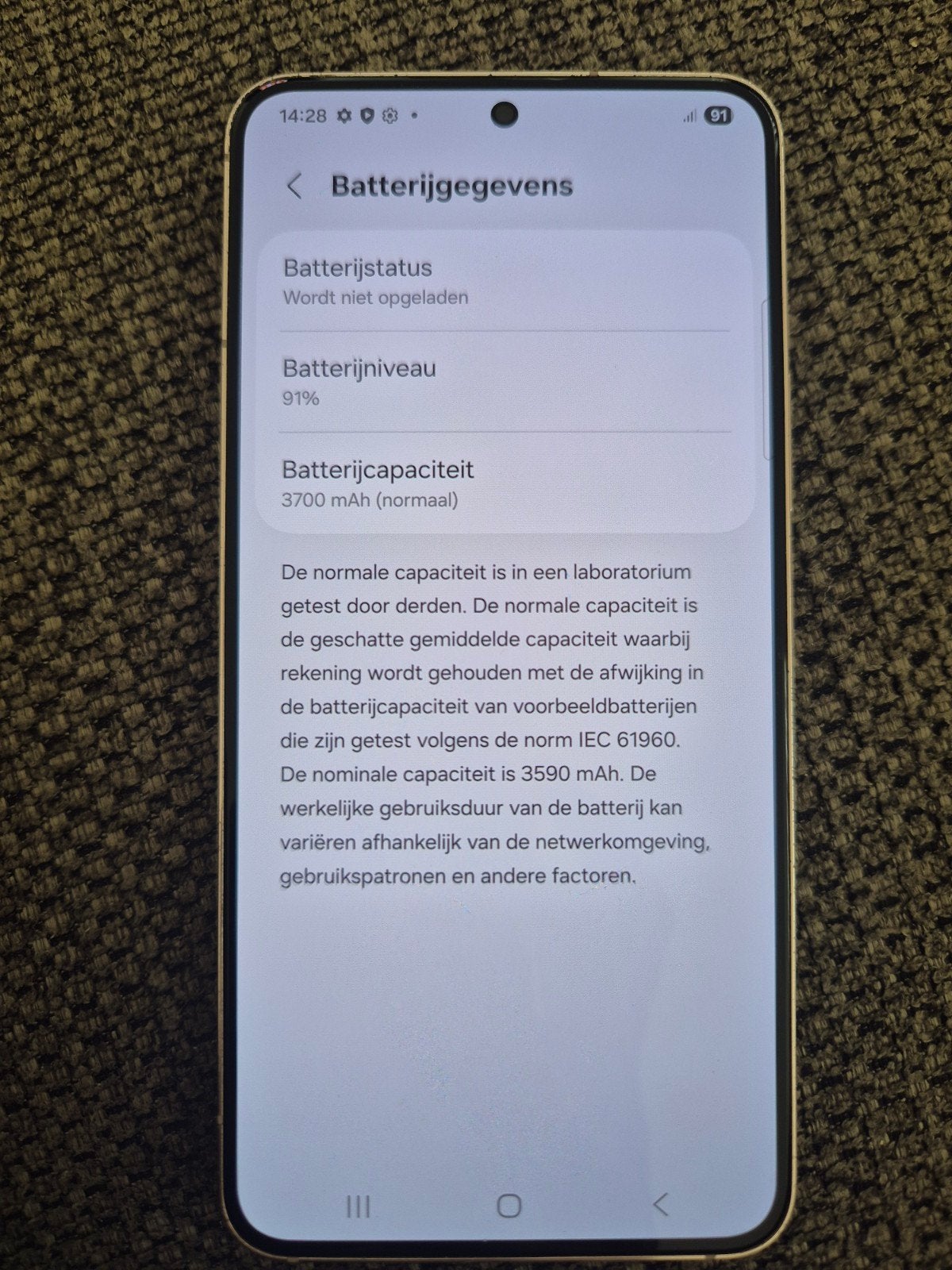 Foto 15 van Samsung Galaxy S22 128GB pink gold