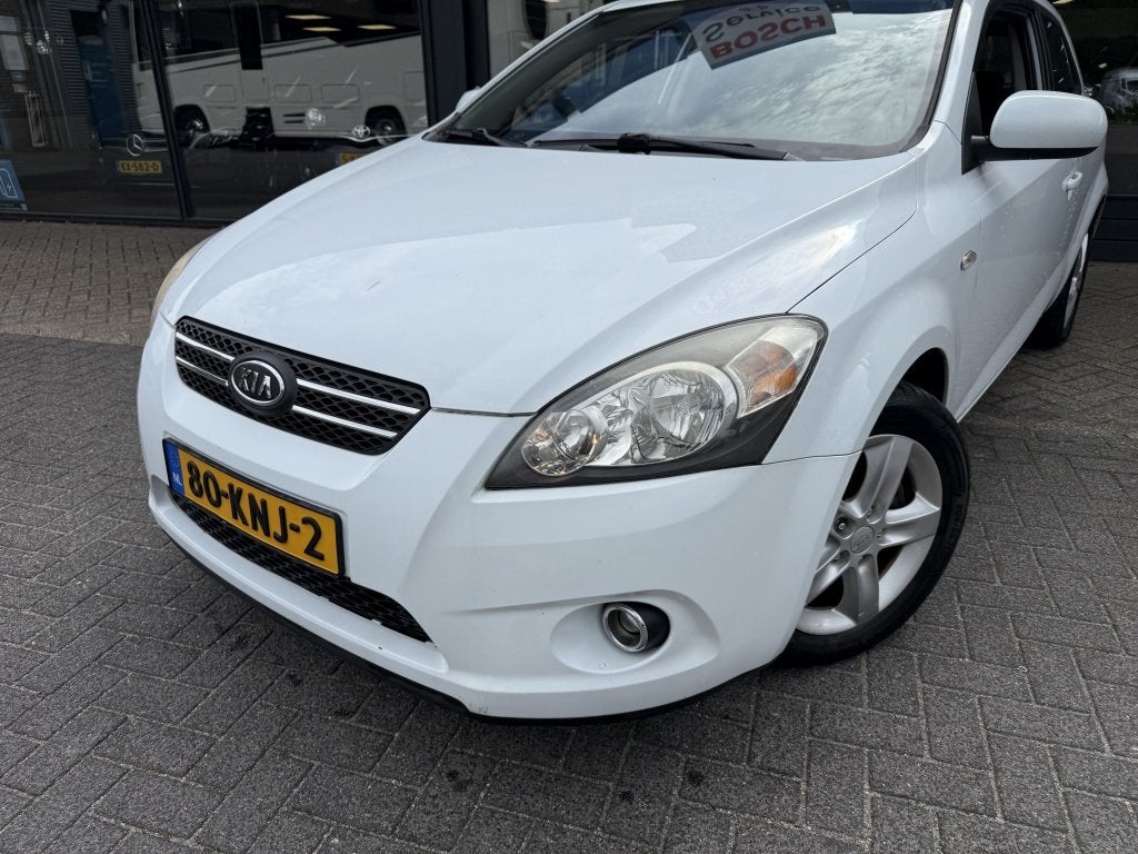 Kia pro_cee'd 1.4 CVVT X-ecutive (bj 2010), Auto's, Voorwielaandrijving, Euro 5, Gebruikt, 4 cilinders