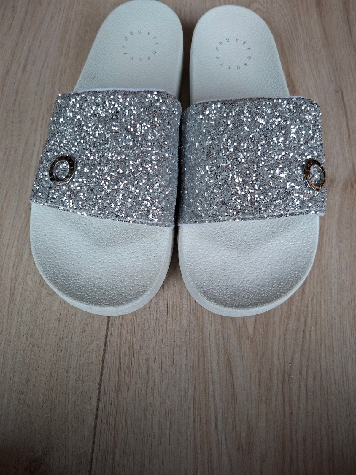 Cruyff Slippers met Glitter - Maat 38, Cruyff, Wit, Zo goed als nieuw, Ophalen