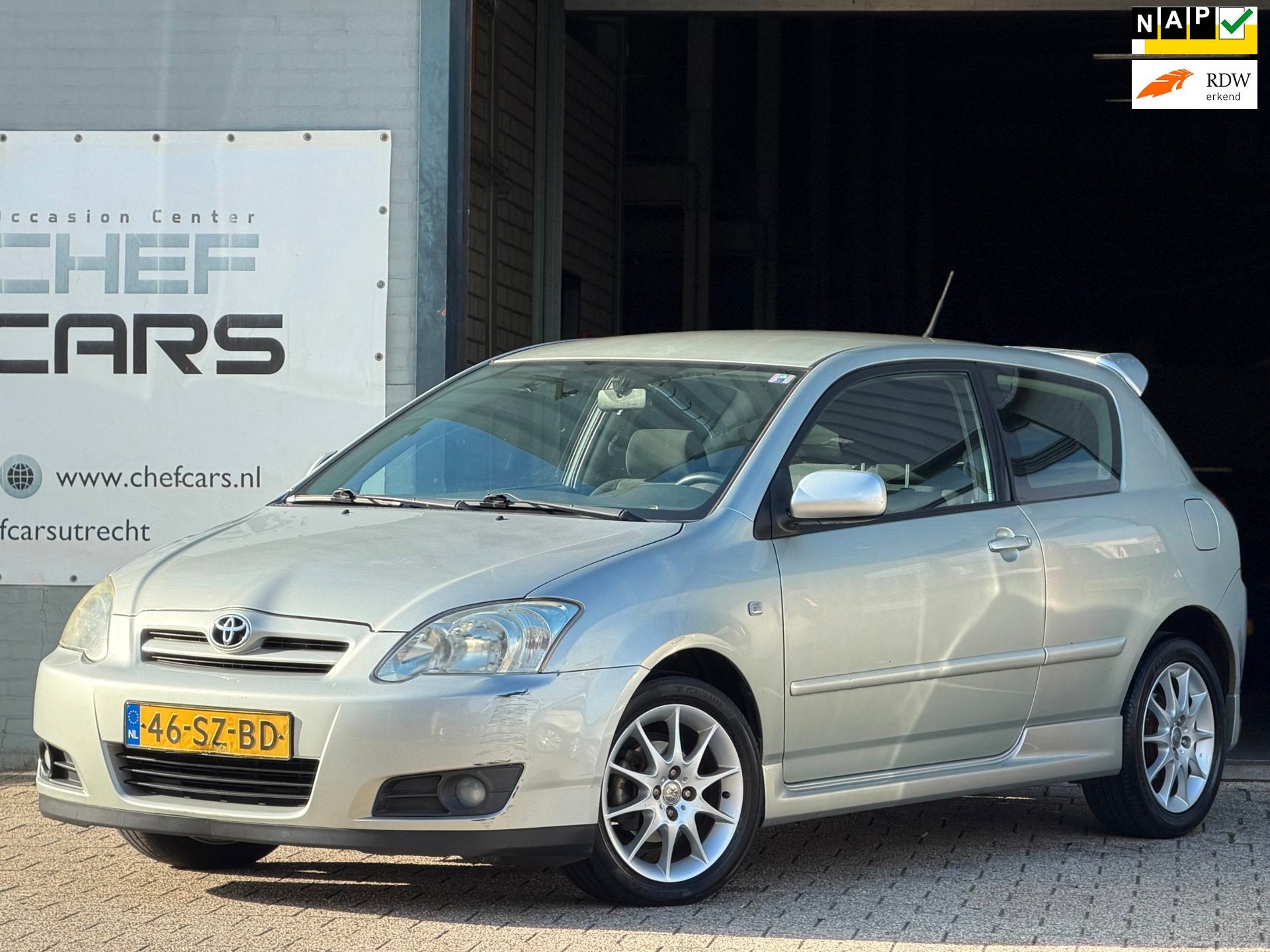 Toyota Corolla 1.6|NAP|NIEUWEAPK|AIRCO|CRUISE|DEALEROH|LM!, Auto's, Voorwielaandrijving, Dealer onderhouden, Gebruikt, Zwart